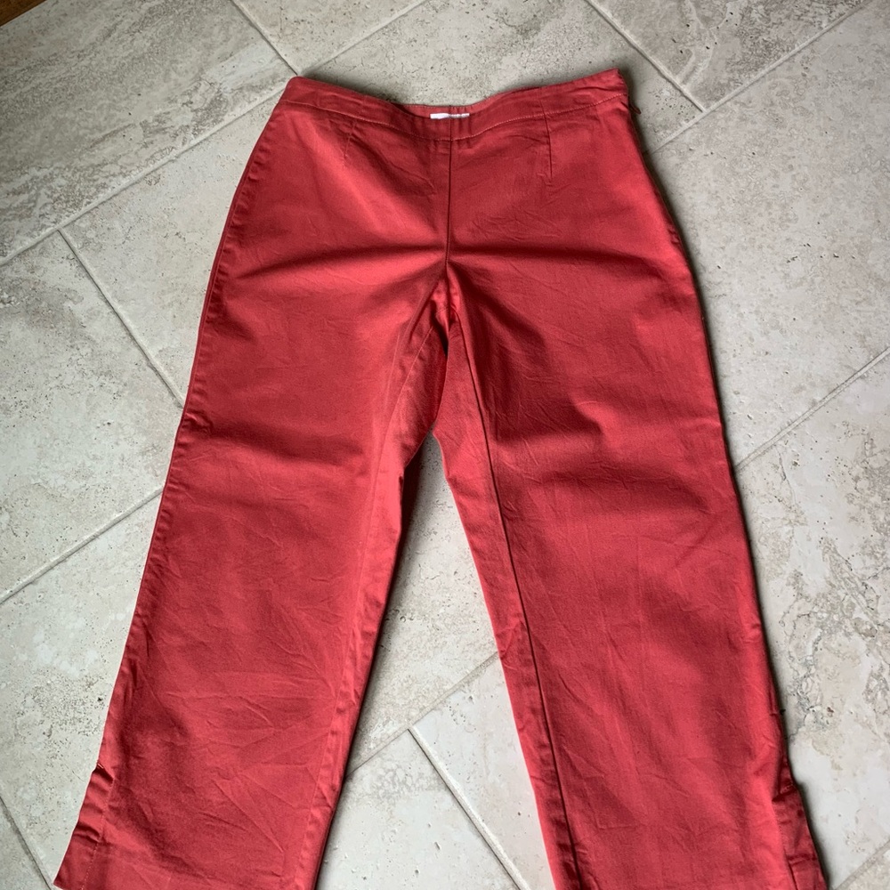 Liz Claiborne Coral Capris